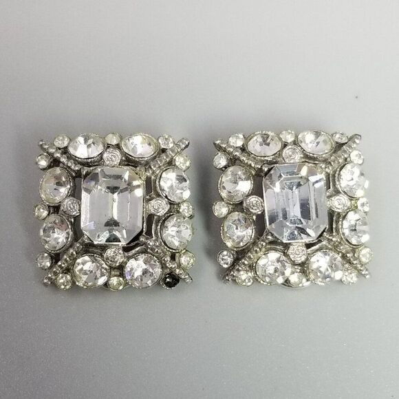 Vintage Jewelry - Vintage Rhinestone Cluster Clip On Earrings, Silver Tone Square Shape, Retro